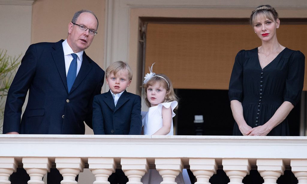 Princess Charlene pic with family