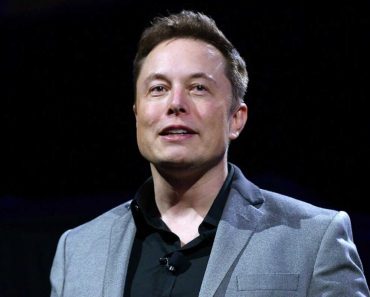 Elon Musk bails out of 44 billion $ twitter deal, Board of Directors prepare to drag him to court
