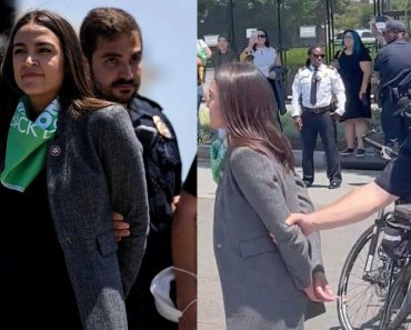 American politician AOC was slammed by the internet for acting like she was arrested