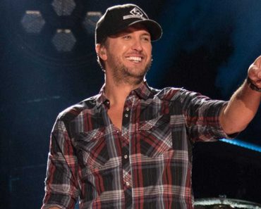 VIDEO: A Viral video showing Luke Bryan falling on stage